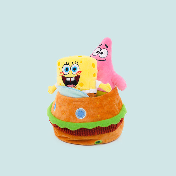 Spongebob™ and Patrick in the Krabby patty car.